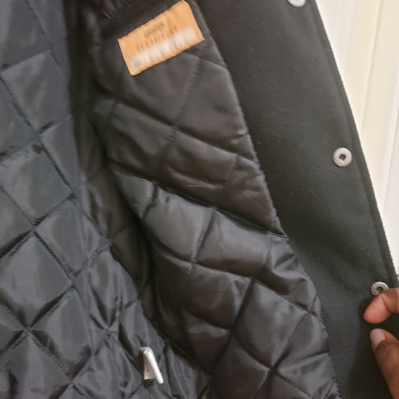 Jacket - Picture 3 of 3